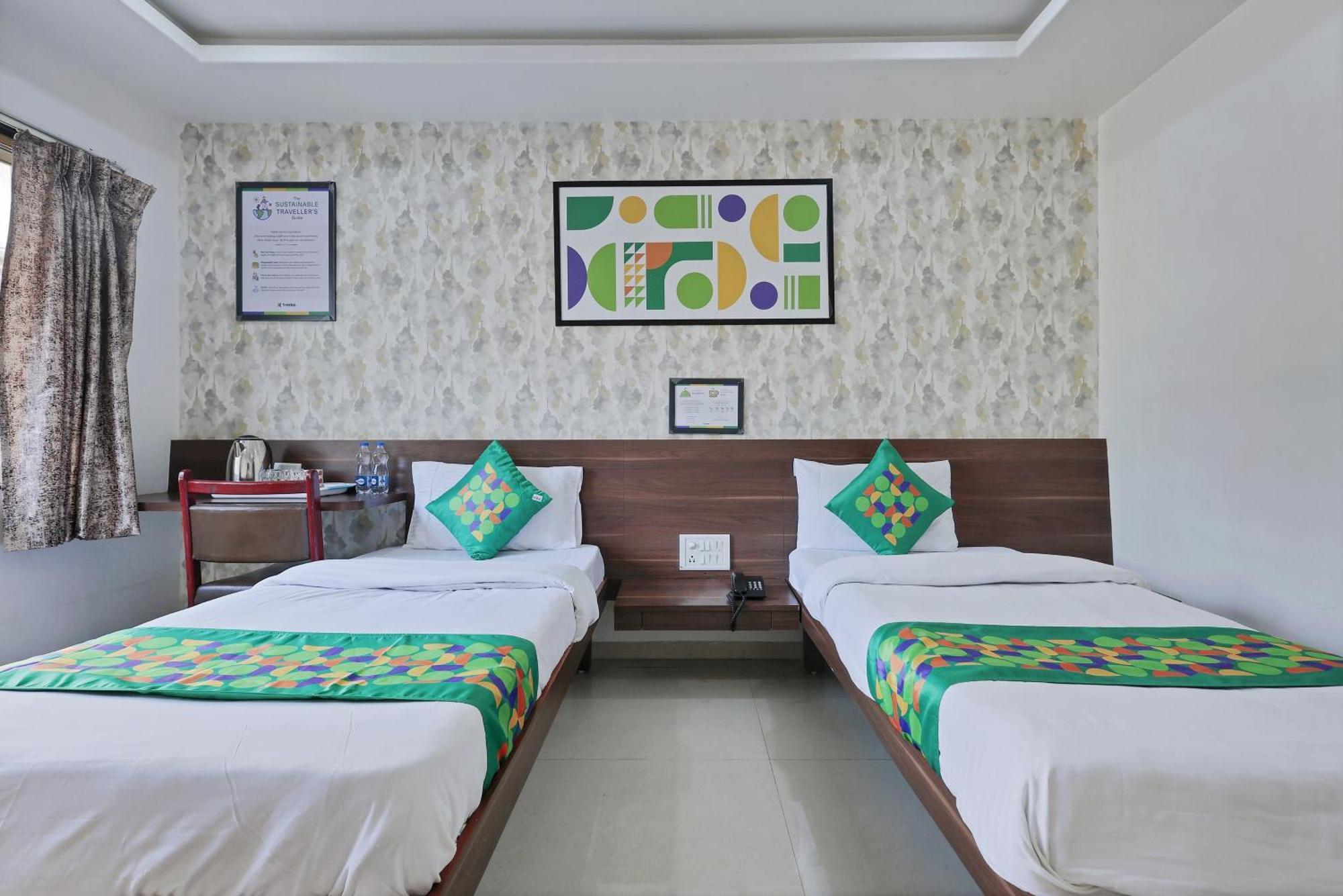 Treebo Rvg Hotell Vadodara Eksteriør bilde